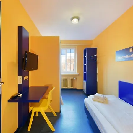 Bed'Nbudget Expo-Hostel Rooms Hannover Exterior photo