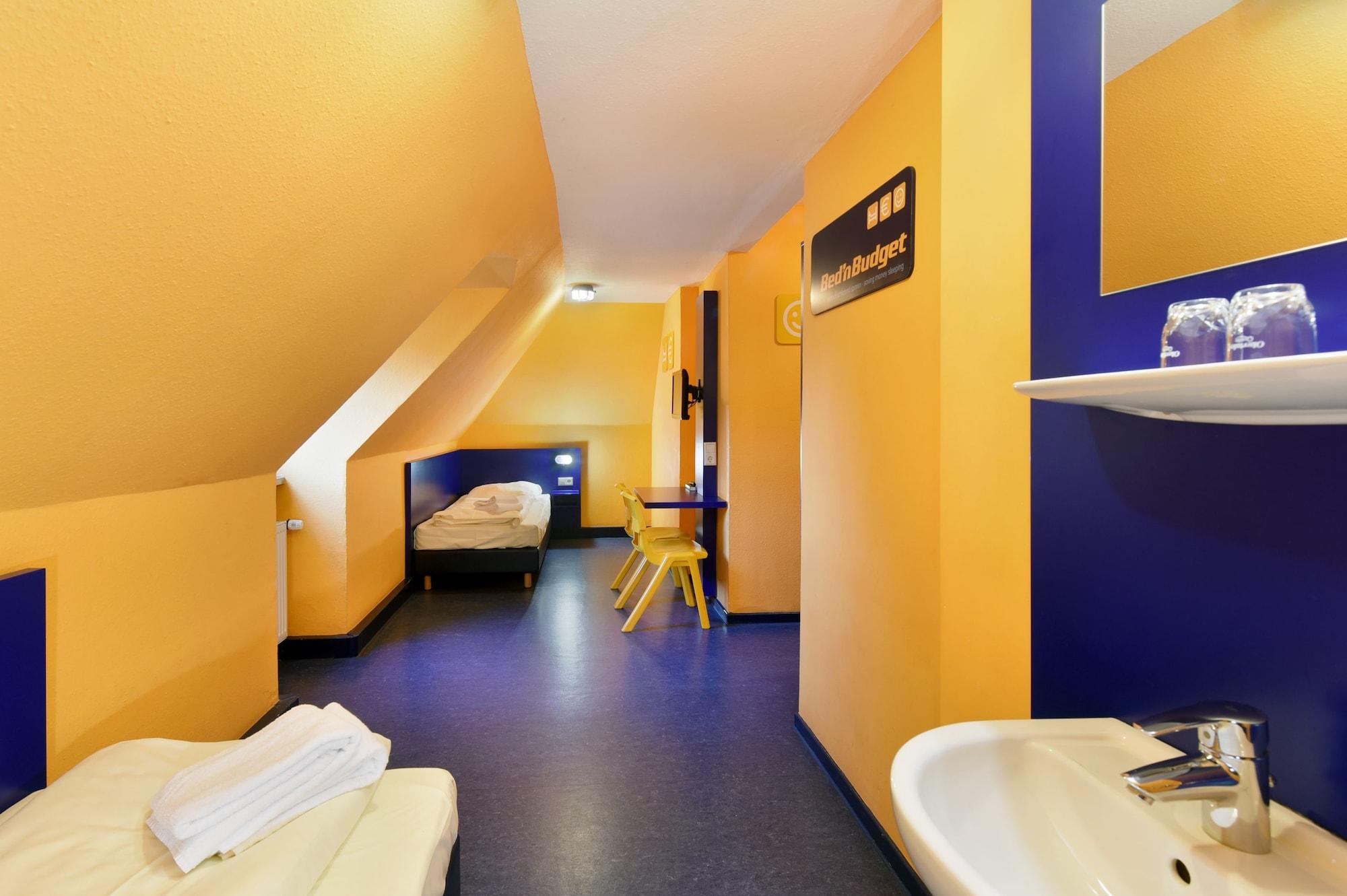 Bed'nbudget Expo-hostel Hostel *