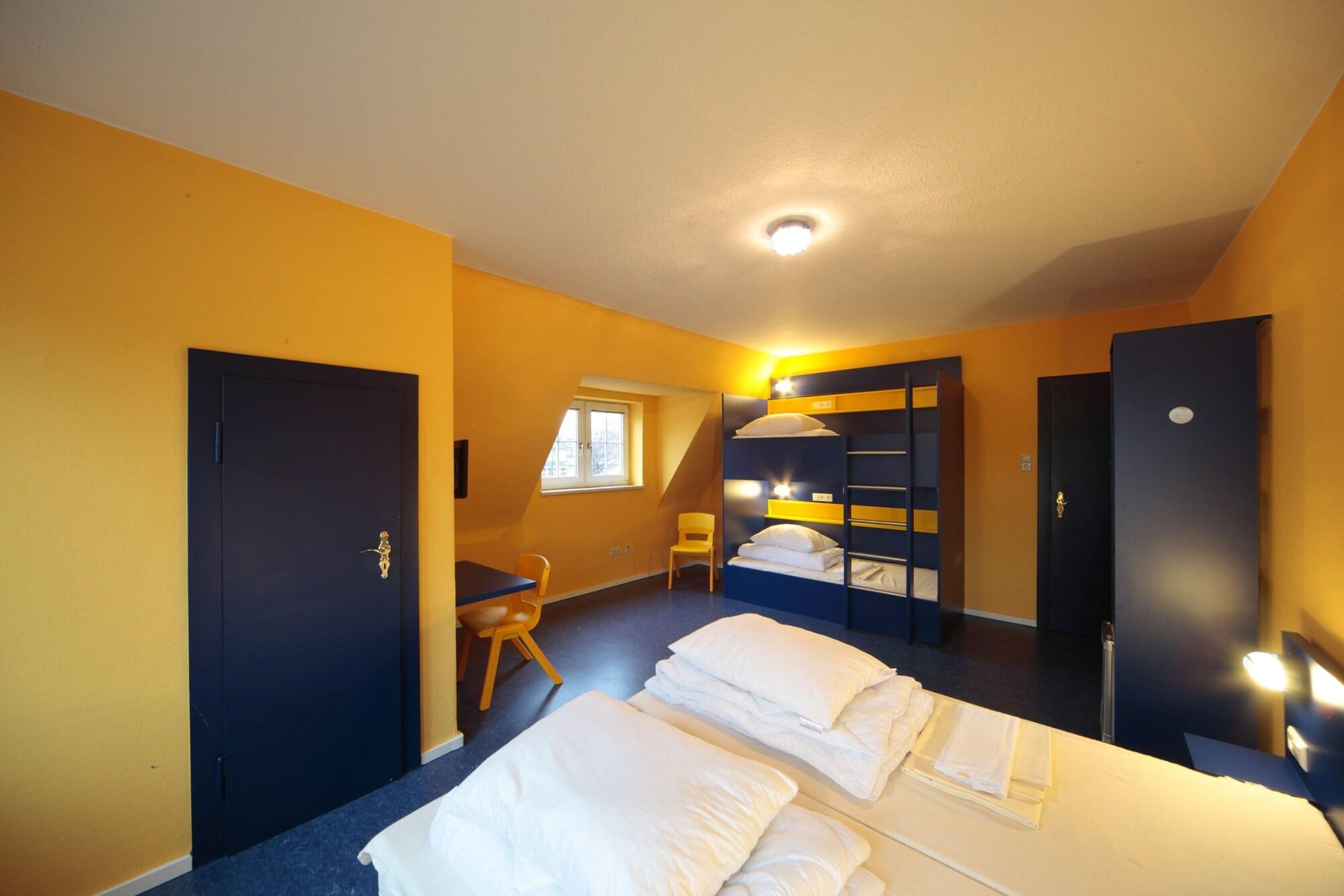 Bed'nbudget Expo-hostel *