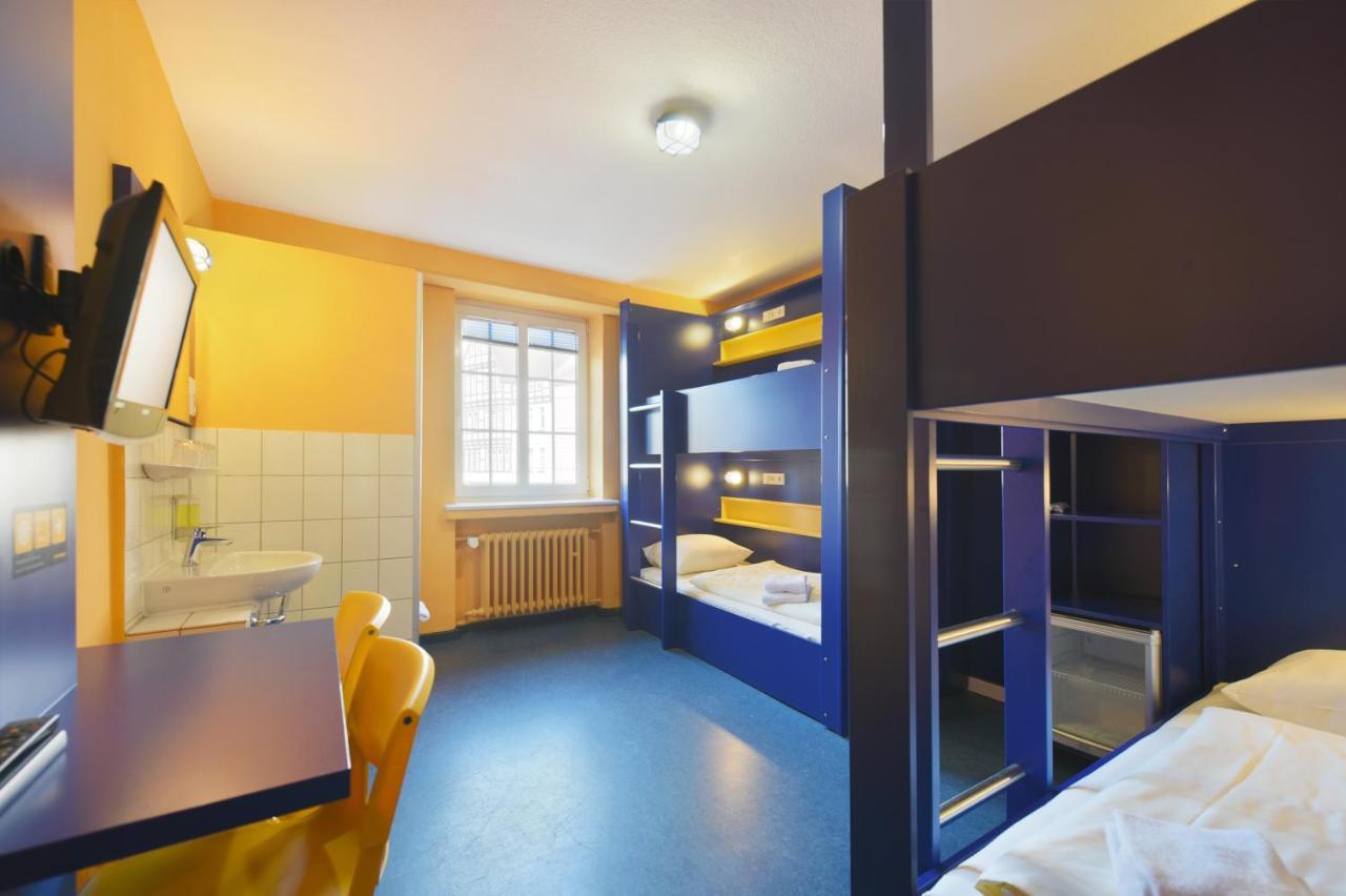 Bed'nbudget Expo-hostel Hostel