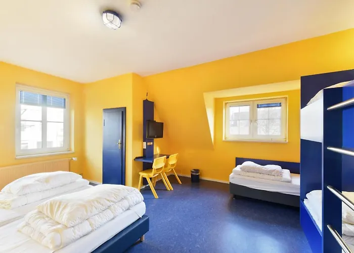 Bed\'Nbudget Expo-Hostel Rooms